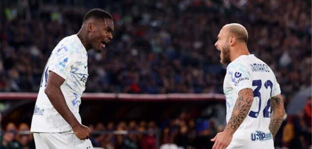 الصورة المميزة لـ: إنتر ميلان يقتنص صدارة الدوري الإيطالي بعد فوز مثير على روما وتعثر نابولي