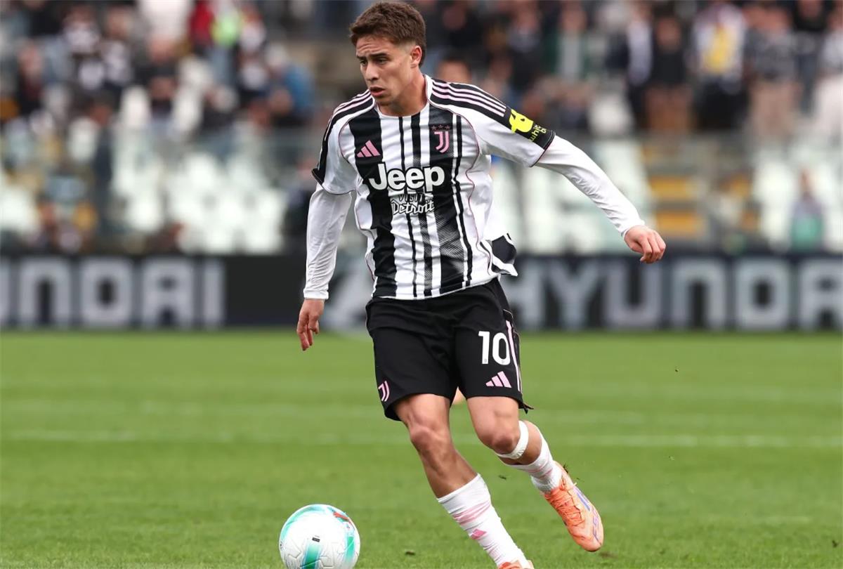 كينان يلدز: حلم الطفولة يتحقق بمواجهة ريال مدريد ويوفنتوس في دوري أبطال أوروبا