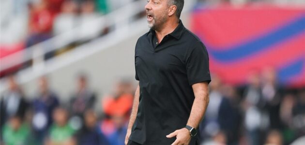 الصورة المميزة لـ: رسميًا: إيقاف هانسي فليك عن الكلاسيكو.. برشلونة يواجه ريال مدريد بدون مدربه