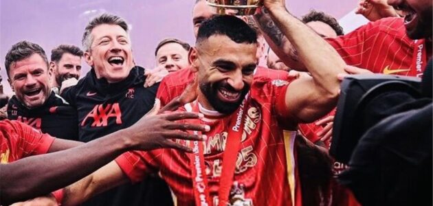 الصورة المميزة لـ: جماهير ليفربول توجه رسالة مؤثرة لمحمد صلاح بعد الفوز الكاسح على فرانكفورت