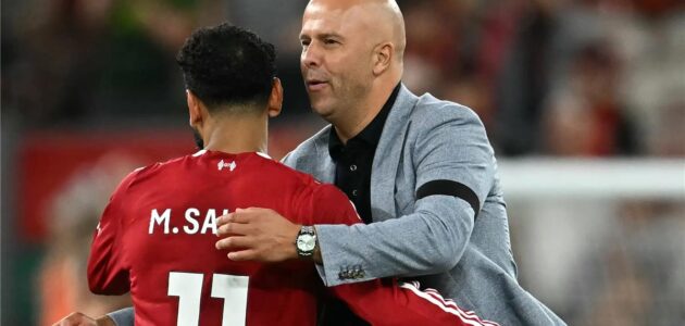 الصورة المميزة لـ: سلوت يقطع الشك باليقين: محمد صلاح هو الأحق بجائزة أفضل لاعب في إفريقيا 2025