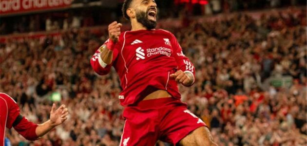 الصورة المميزة لـ: محمد صلاح وليفربول: تحذير أدريان دورهام من البقاء بديلًا طويلًا