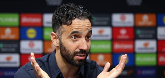 الصورة المميزة لـ: شكوك حول مشاركة نجوم مانشستر يونايتد: تصريحات أموريم قبل موقعة برايتون