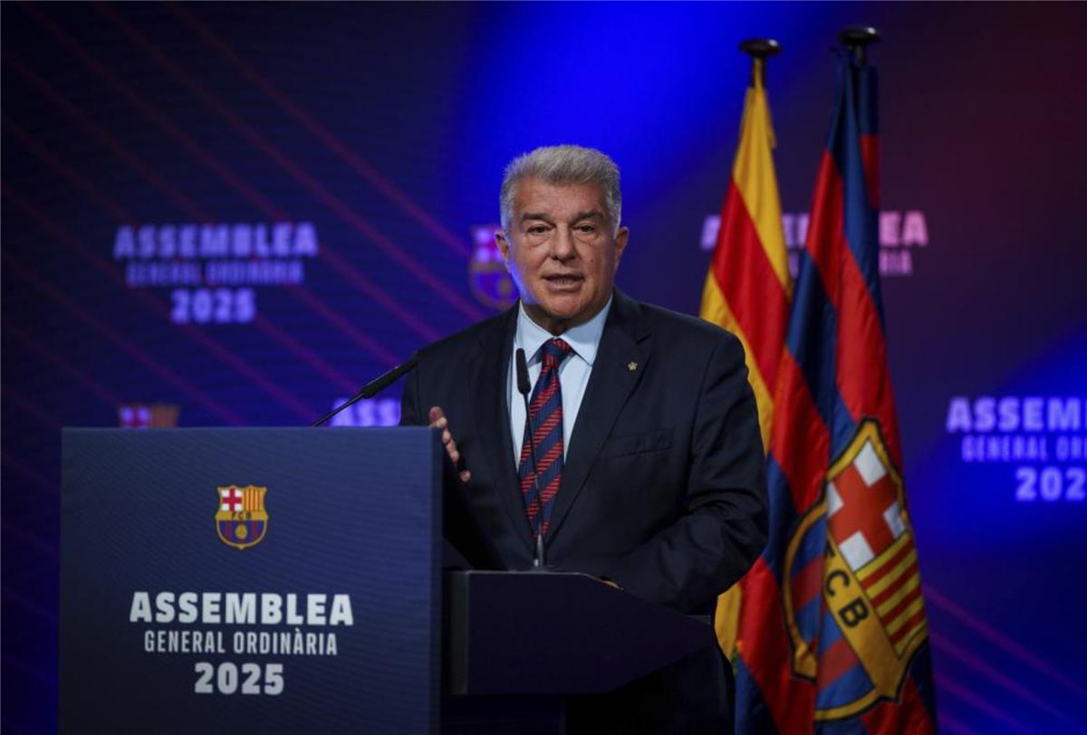 لابورتا يكشف قبل الكلاسيكو: تعمد من حكم جيرونا تجاه فليك.. وتصريحات نارية حول الفوز في البرنابيو