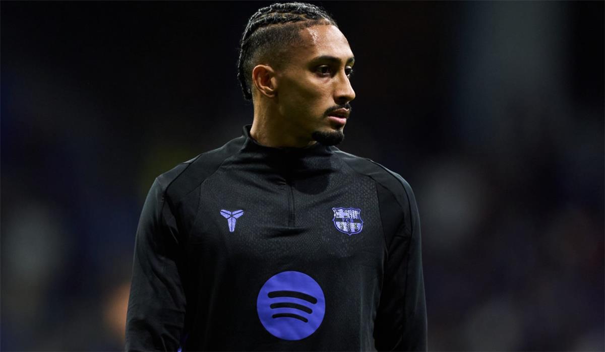 خطأ برشلونة يحرم رافينها من الكلاسيكو أمام ريال مدريد