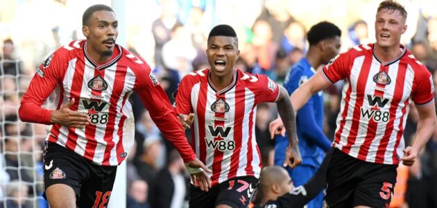 الصورة المميزة لـ: شمس الدين طالبي يصعق تشيلسي: فوز سندرلاند المثير في الوقت القاتل بالدوري الإنجليزي