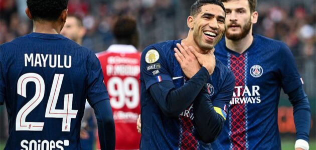الصورة المميزة لـ: أشرف حكيمي يتوهج بثنائية: باريس سان جيرمان يكتسح بريست بثلاثية في الدوري الفرنسي