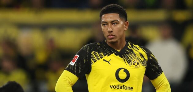 الصورة المميزة لـ: توتر في دورتموند يفتح الباب أمام مانشستر يونايتد لضم جوب بيلينجهام في يناير