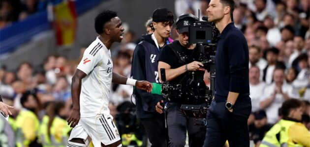 الصورة المميزة لـ: فينيسيوس جونيور يهدد بالرحيل عن ريال مدريد: أزمة عميقة مع تشابي ألونسو بعد الكلاسيكو