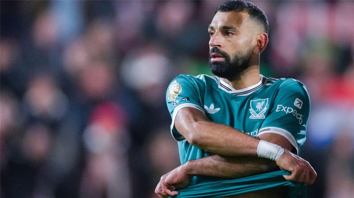 التشكيل المثالي 2025: الكشف عن المرشحين وموقف محمد صلاح وأشرف حكيمي