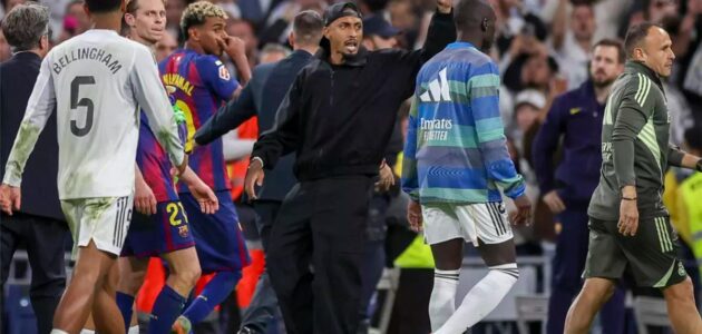 الصورة المميزة لـ: دعم فليك ورافينها للاعبي برشلونة بعد هزيمة الكلاسيكو: رسالة للمضي قدمًا في الليجا