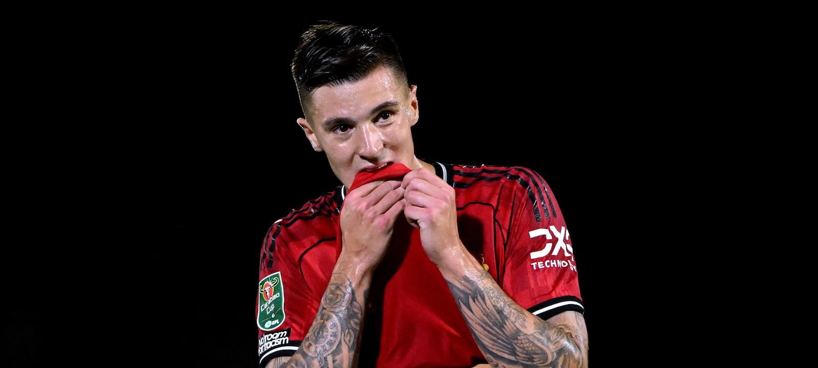 برباتوف يطالب سيسكو بـ”الصراخ والسباب” لزملائه لتحقيق النجاح في مانشستر يونايتد