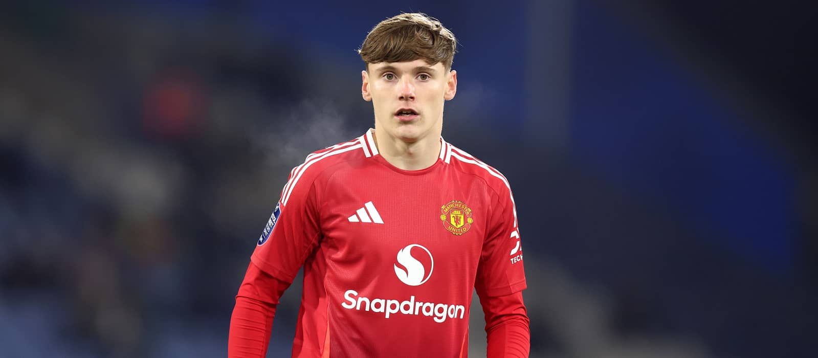 تألق جاك مورهوس: معار مانشستر يونايتد يقدم مساهمة حاسمة في فوز ليتون أورينت