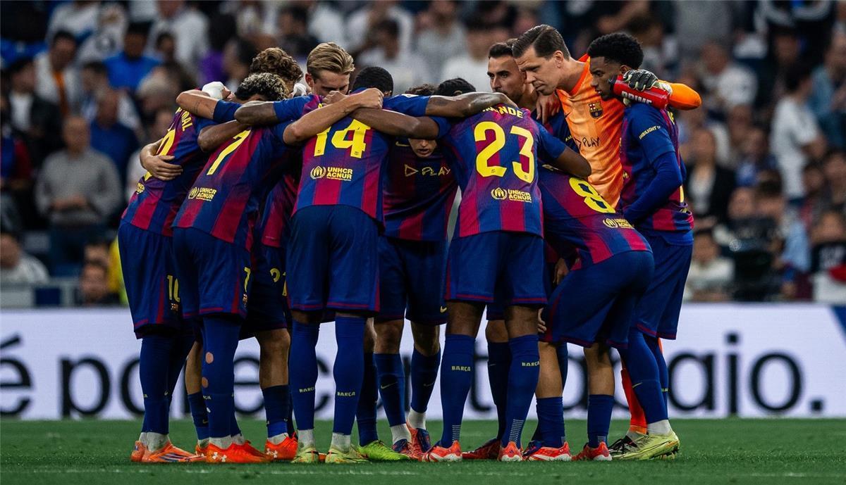 توني كروس يعلق على أداء دفاع برشلونة في الكلاسيكو: فوجئت بغياب هذا اللاعب!