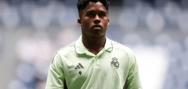 Featured image for: أولمبيك ليون يبدأ محادثات مع ريال مدريد لضم إندريك على سبيل الإعارة