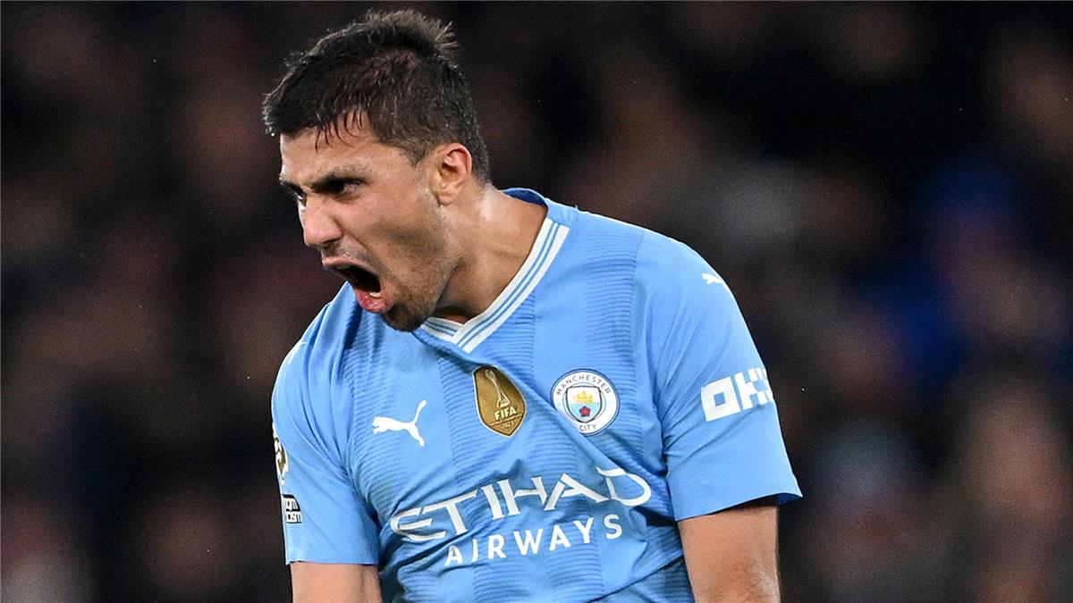 تجديد عقد رودري: هل ينجح مانشستر سيتي في الحفاظ على نجمه أمام إغراءات ريال مدريد؟