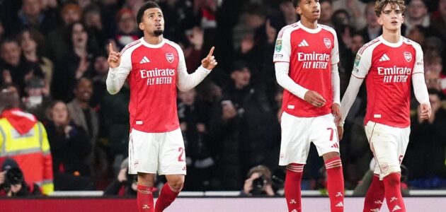 Featured image for: آرسنال يتأهل لربع نهائي كأس كاراباو بفوز 2-0 على برايتون: أهداف نوانيري وساكا