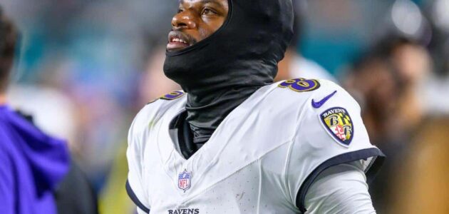 الصورة المميزة لـ: عودة لامار جاكسون الأسطورية: الريفنز يكتسحون الدولفينز في تألق MVP السابق