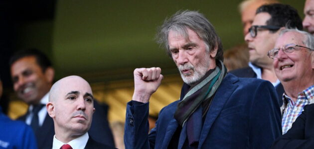 الصورة المميزة لـ: انسوا مبيمو وكونها: هذا “الوحش” الضخم بطول 6’3 قدم هو أفضل صفقة لمانشستر يونايتد تحت إنيوس – رأي