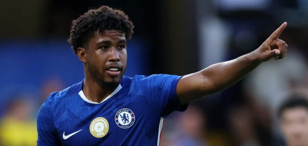 الصورة المميزة لـ: موقف تشيلسي من اهتمام مانشستر يونايتد بضم أندري سانتوس بعد تألقه في كأس الرابطة