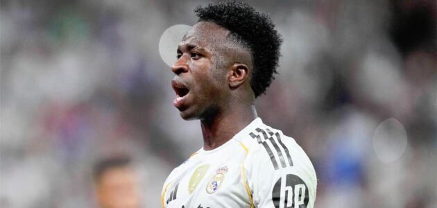 الصورة المميزة لـ: مهاجم إشبيلية السابق يكشف سر تطور فينيسيوس في ريال مدريد: قائد ضروري!