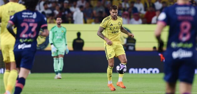 الصورة المميزة لـ: رونالدو يقود النصر لفوز مثير على الفيحاء ويؤمن صدارة الدوري السعودي (شاهد الأهداف)