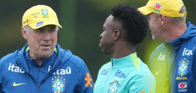 الصورة المميزة لـ: أنشيلوتي يكشف تفاصيل حديثه مع فينيسيوس حول أزمة الكلاسيكو.. وتشابي ألونسو يرد