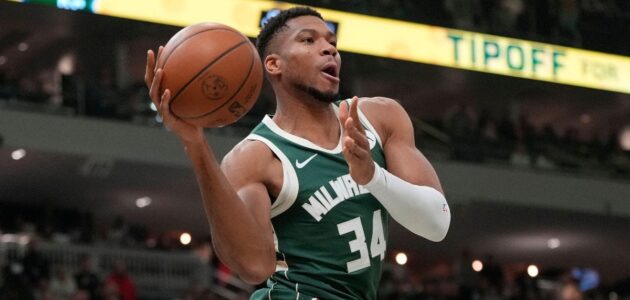 الصورة المميزة لـ: NBA: صافرات استهجان قوية لمايلز تيرنر في عودته لانديانا ورمية جيانيس الحاسمة