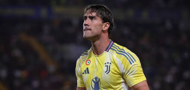 الصورة المميزة لـ: مانشستر يونايتد يقترب من ضم دوشان فلاهوفيتش بـ20 مليون يورو في يناير – تشيلسي وأرسنال في المنافسة