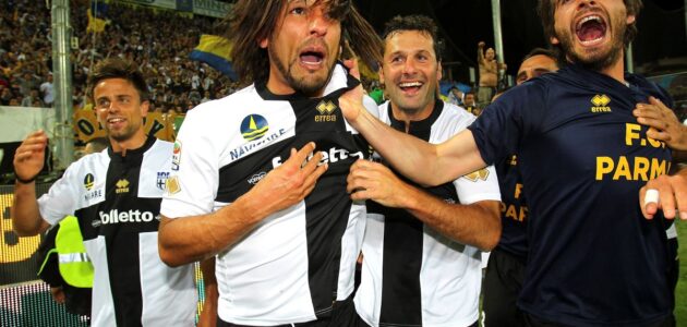 الصورة المميزة لـ: فيورنتينا تعين دانييلي جالوبا مدربًا مؤقتًا لمباراتين بعد تعليق المفاوضات مع دافيرسا