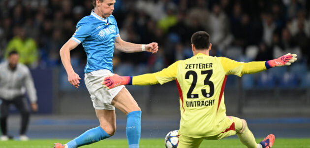 الصورة المميزة لـ: دوري أبطال أوروبا: تعادل سلبي مخيب بين نابولي وآينتراخت فرانكفورت (0-0)