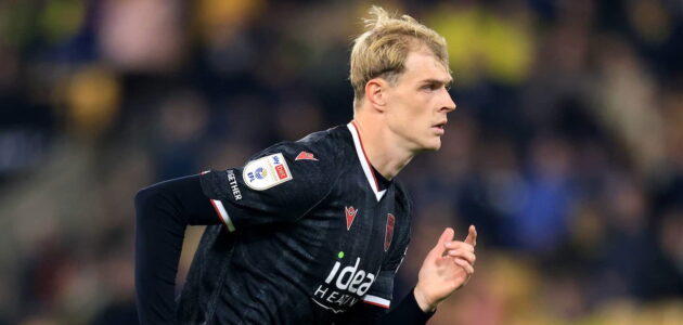 الصورة المميزة لـ: معاناة توبي كوليير تتفاقم: نجم مانشستر يونايتد الشاب يواجه انتكاسة جديدة في فترة إعارته