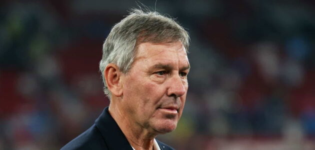 الصورة المميزة لـ: تكريم أسطورة مانشستر يونايتد برايان روبسون ومارك سكينر في ليلة جوائز خاصة