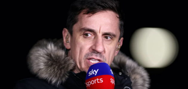 الصورة المميزة لـ: غاري نيفيل يثير الجدل: “يجب أن يقدموا أفضل بكثير” – انتقاد لاذع لرباعي مانشستر يونايتد رغم تحسن الأداء