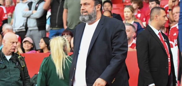 الصورة المميزة لـ: كريستال بالاس يواجه تهمة الاتحاد الإنجليزي بسبب لافتة نوتنغهام فورست المثيرة للجدل