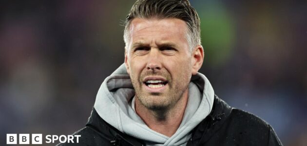 الصورة المميزة لـ: روب إدواردز إلى وولفرهامبتون؟ الذئاب تستعد لتقديم عرض لمدرب ميدلزبره