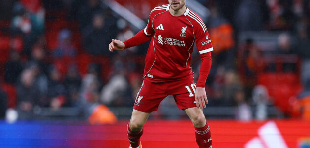 الصورة المميزة لـ: آرني سلوت يحدد تحديًا كبيرًا لنجم ليفربول المتألق كونور برادلي