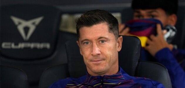 الصورة المميزة لـ: حقيقة اهتمام برشلونة بضم إيتا إيونج من ليفانتي كبديل لليفاندوفسكي: تصريحات رسمية