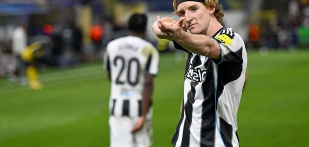 الصورة المميزة لـ: إيدي هاو: إصابة أنتوني غوردون ليست خطيرة وقد يشارك أمام برينتفورد