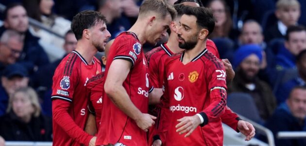 الصورة المميزة لـ: توتنهام 2-2 مانشستر يونايتد: دي ليخت يحرم السبيرز من فوز درامي في قمة الدوري الإنجليزي المشتعلة