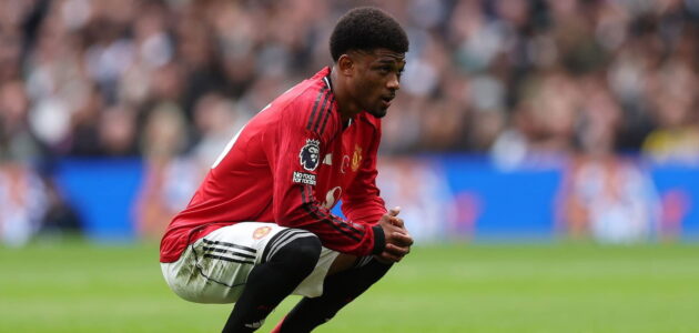 الصورة المميزة لـ: دي ليخت ينقذ مانشستر يونايتد في تعادل مثير مع توتنهام: أماد يتألق كبطل حقيقي وتقييم اللاعبين