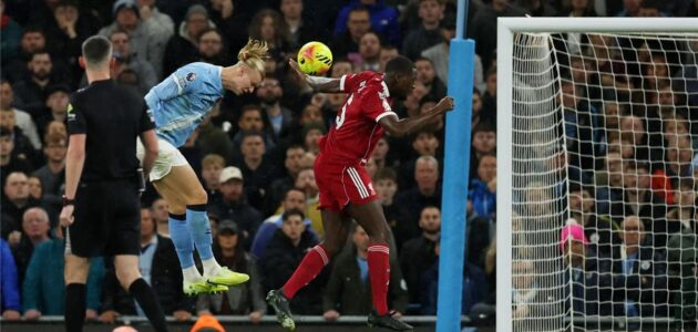 الصورة المميزة لـ: فيديو وصور: هالاند يسجل هدف مانشستر سيتي الأول أمام ليفربول في قمة الدوري الإنجليزي