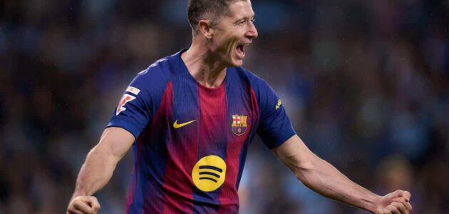 الصورة المميزة لـ: هاتريك ليفاندوفسكي يقود برشلونة للفوز على سيلتا فيغو 4-2 وتقليص الفارق مع ريال مدريد في الليغا