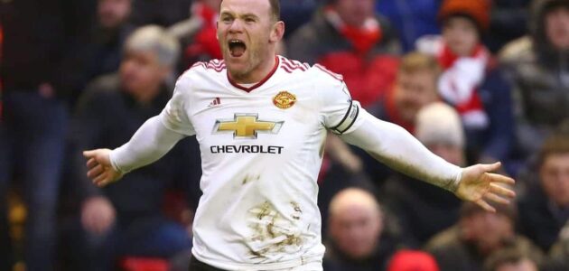 الصورة المميزة لـ: روني يتعاطف مع ليفربول بعد إلغاء هدف فان دايك المثير للجدل أمام مانشستر سيتي