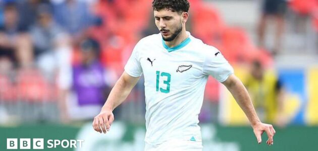 الصورة المميزة لـ: إصابة ليبيراتو كاساسي تبعده عن منتخب نيوزيلندا وتثير القلق في ريكسهام