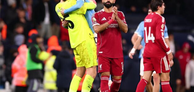 الصورة المميزة لـ: واين روني ينتقد محمد صلاح بشدة بعد سقوط ليفربول أمام السيتي: هل حان وقت تدخل سلوت؟