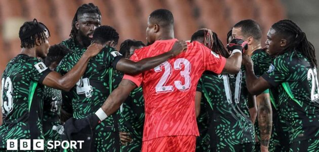 الصورة المميزة لـ: صدمة في معسكر النسور الخضر: لاعبو نيجيريا يرفضون التدريب بسبب مستحقات متأخرة قبل تصفيات المونديال