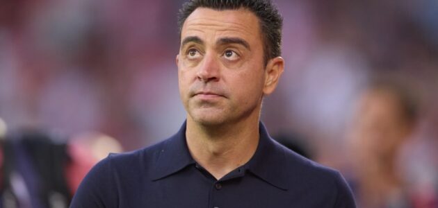 الصورة المميزة لـ: تشافي يعترف بانخفاض معايير برشلونة في موسمه الأخير: ‘المقاييس استمرت في التراجع’