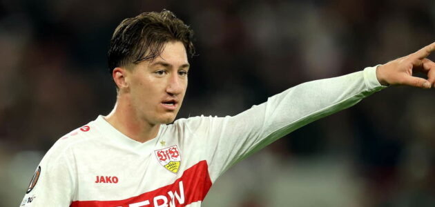 الصورة المميزة لـ: سباق المحترفين: مانشستر يونايتد يجهز 60 مليون يورو لخطف أنجيلو ستيلر من ريال مدريد