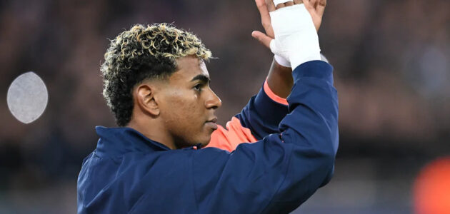 الصورة المميزة لـ: تحذير صارم من خافيير كليمنتي لـ لامين يامال: المستقبل مرهون بالسلوك الاحترافي